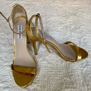 Steve Madden gold ankle strap heels, size 8
